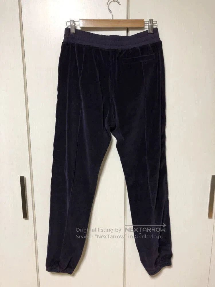 Haider Ackermann Haider Ackermann AW15 Red Velvet Pants. Size US 26 / EU 42 - 2 Thumbnail