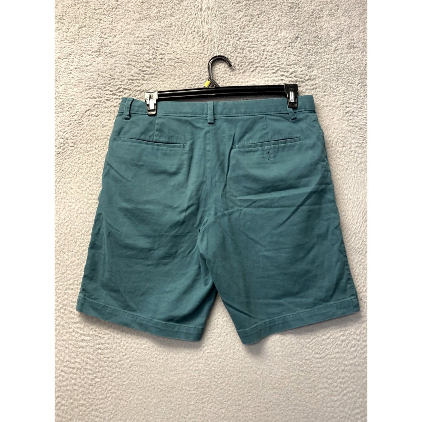 Banana Republic Banana Republic Chino Shorts Mens 33 Green 9" Inseam Cotton Zip Flat Front Cargo Pocket Regular Rise Spring Summer Fall Mens Size US 33 - 4 Thumbnail