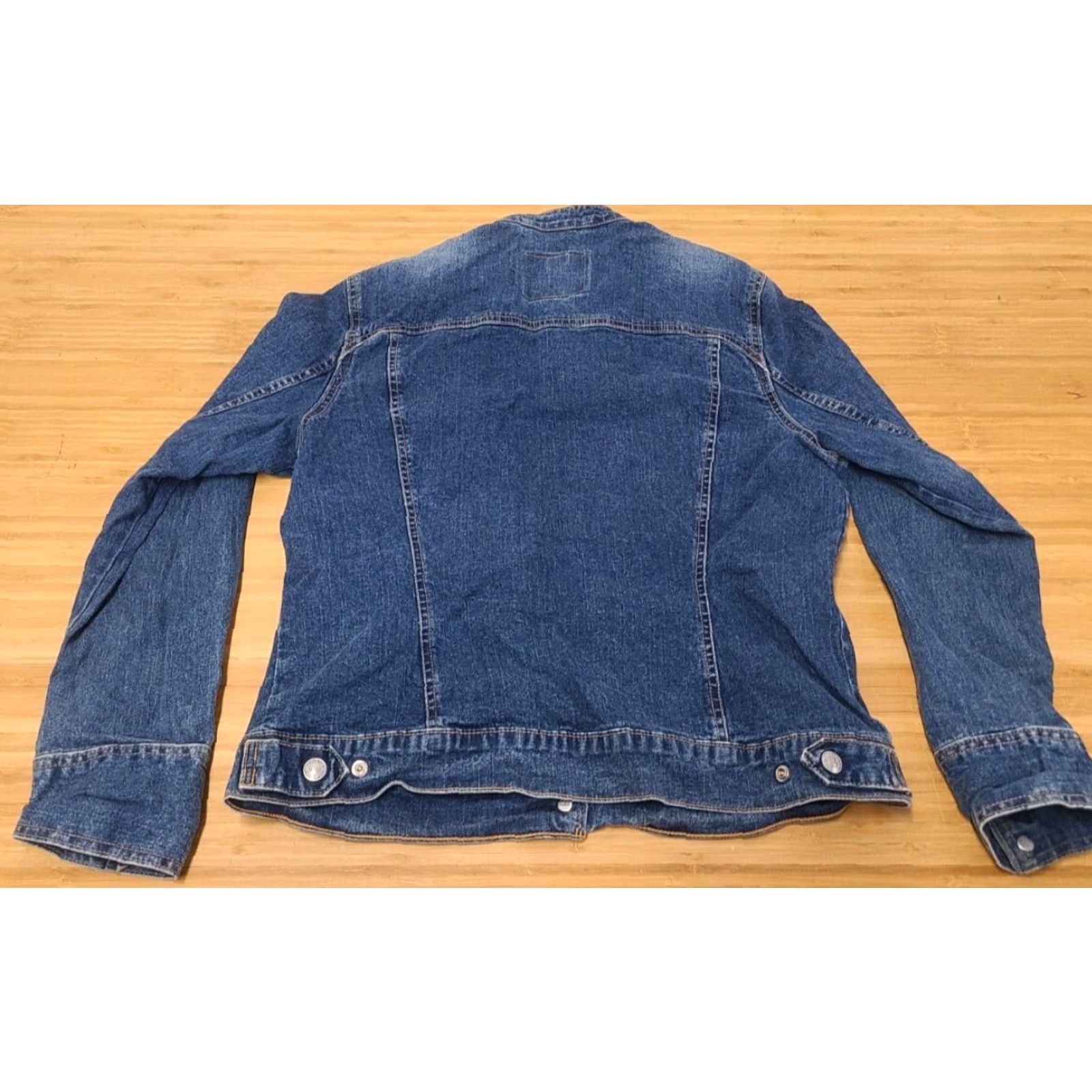 Levi's **Levi's Classic Blue Denim Trucker Jacket, Women's L** User: Levi's Classic Blue Denim Trucker Jacket, Women's Size L Size L / US 10 / IT 46 - 7 Thumbnail