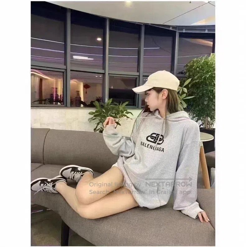 Balenciaga Balenciaga Gray Buckle Hoodie Size US S / EU 44-46 / 1 - 9 Thumbnail