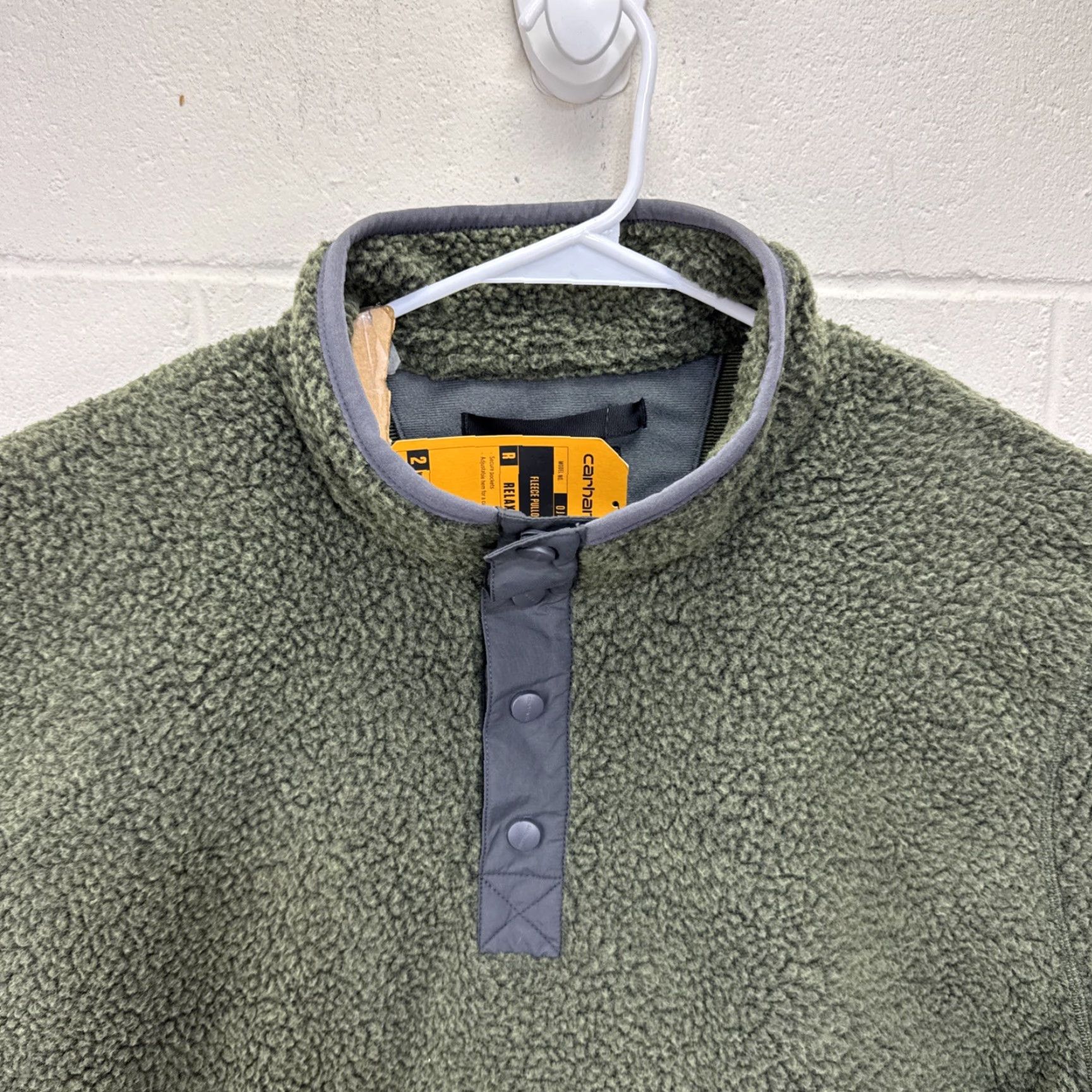 Carhartt Carhartt Sweatshirt Men 2XL Green Fleece Relaxed Pullover Sweater Model 0J4991 New Mens Size US XXL / EU 58 / 5 - 4 Thumbnail