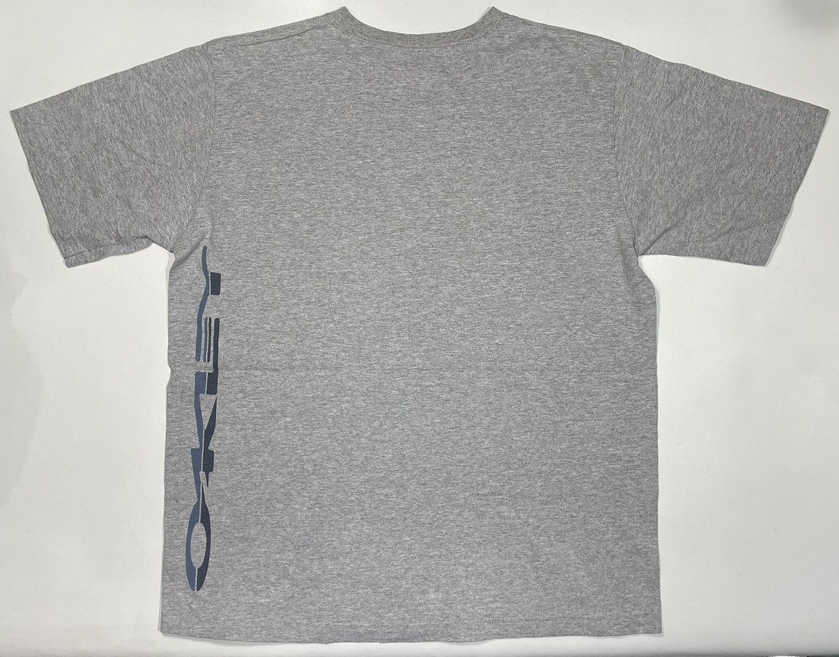 Oakley VINTAGE OAKLEY SOFTWARE CENTER LOGO TSHIRT MEDIUM Size US L / EU 52-54 / 3 - 6 Thumbnail