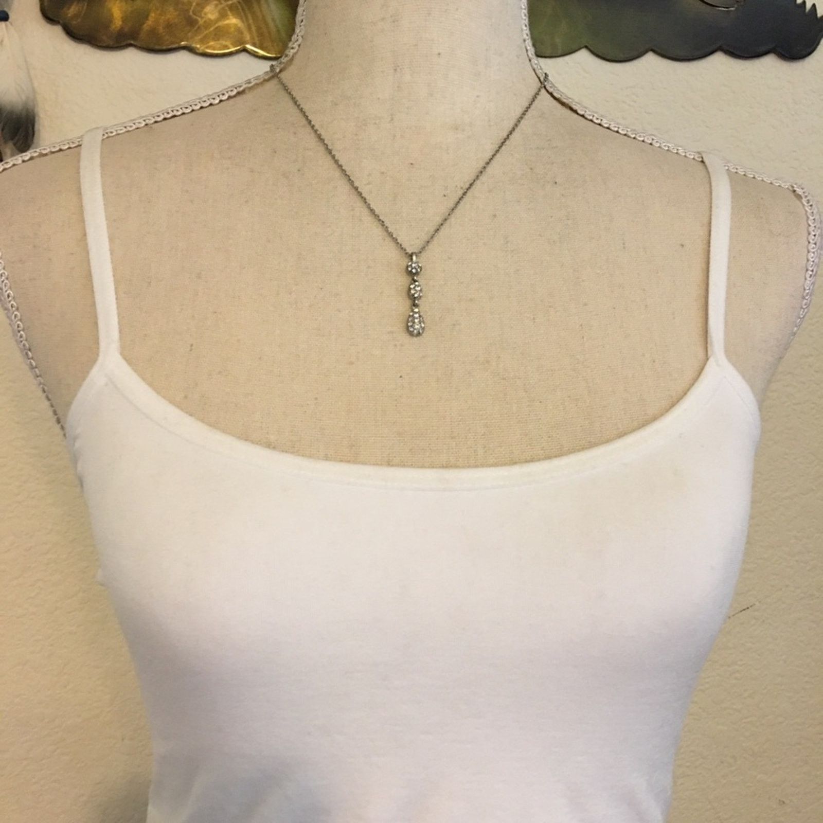 Jewelry Silver tone rhinestone dangle pendant on chain Size ONE SIZE - 3 Thumbnail