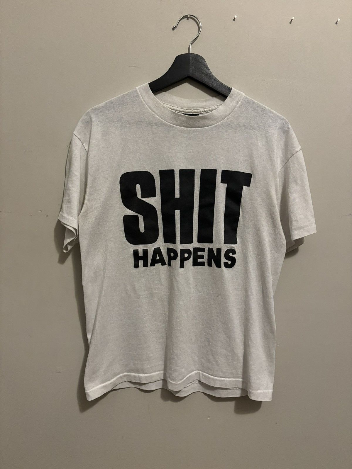 Vintage 1980s “S##t Happens” Humor Text Tee Size US L / EU 52-54 / 3 - 1 Thumbnail