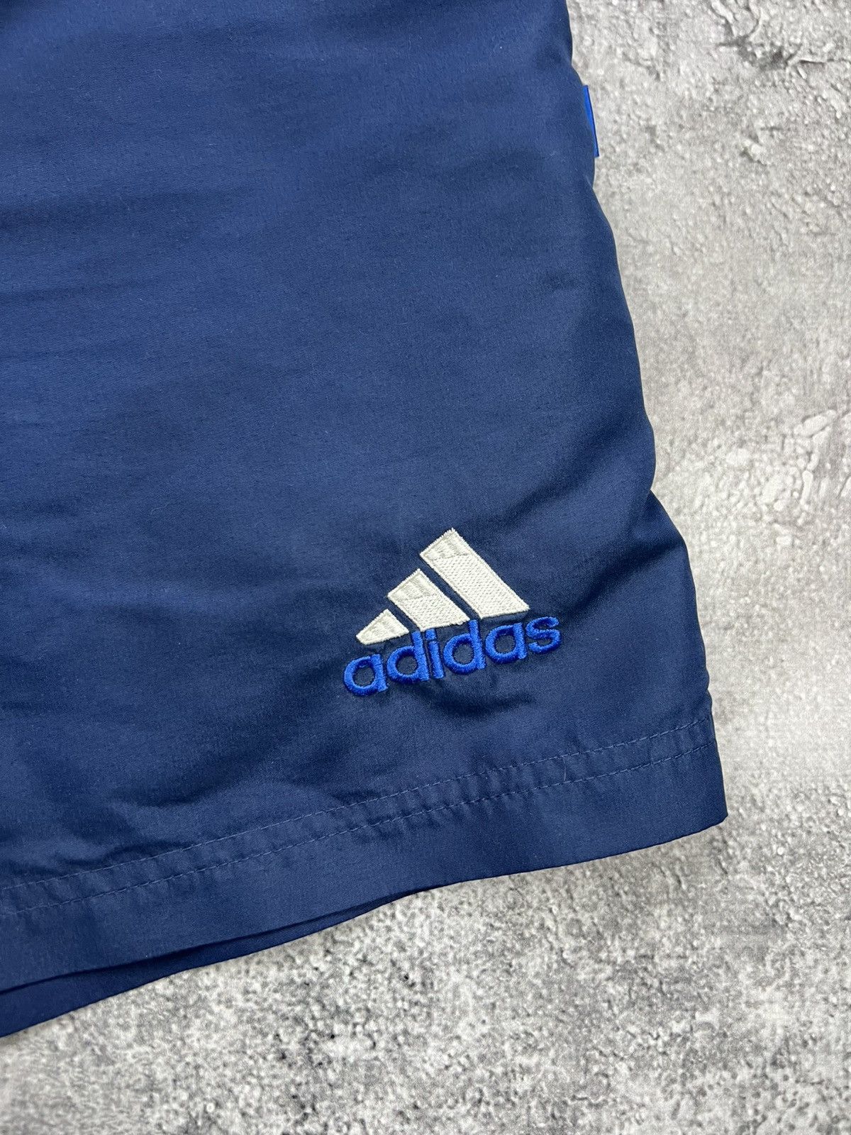 Adidas Vintage 90s Adidas Blue Athletic Shorts Size US 32 / EU 48 - 2 Thumbnail