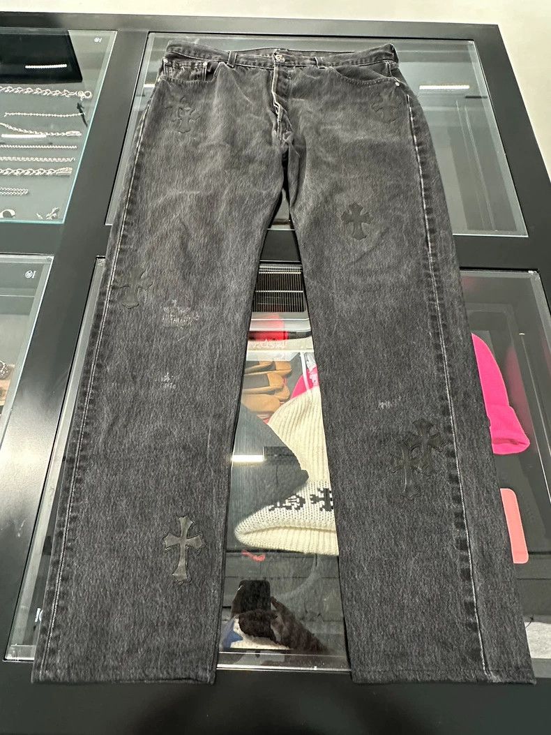 Chrome Hearts Chrome Hearts 501 Black Denim Jeans-yf Size US 34 / EU 50 - 1 Thumbnail