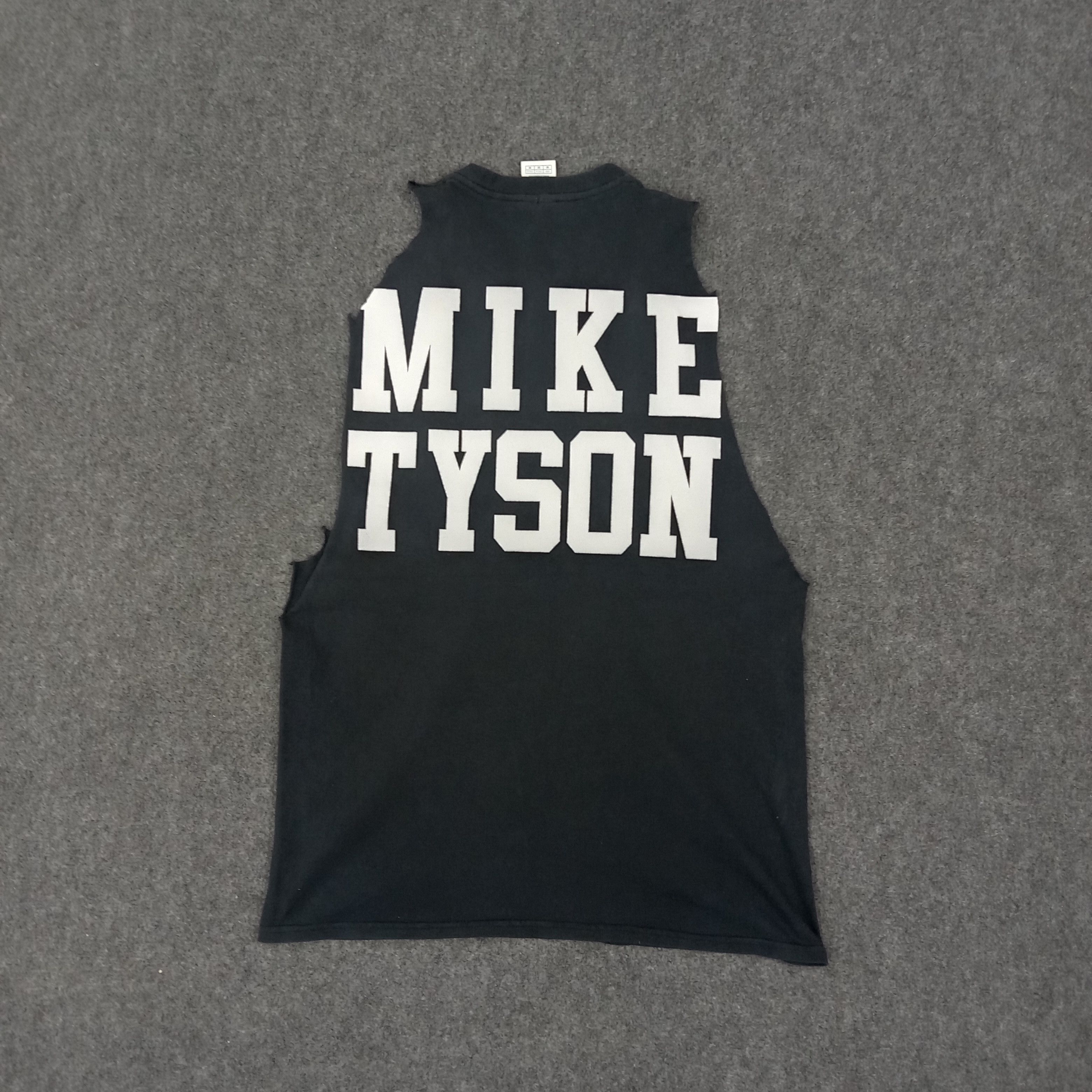 Street Fighter × Vintage Mike Tyson American Boxing Sport Sleeveless Tshirt Size US M / EU 48-50 / 2 - 6 Thumbnail