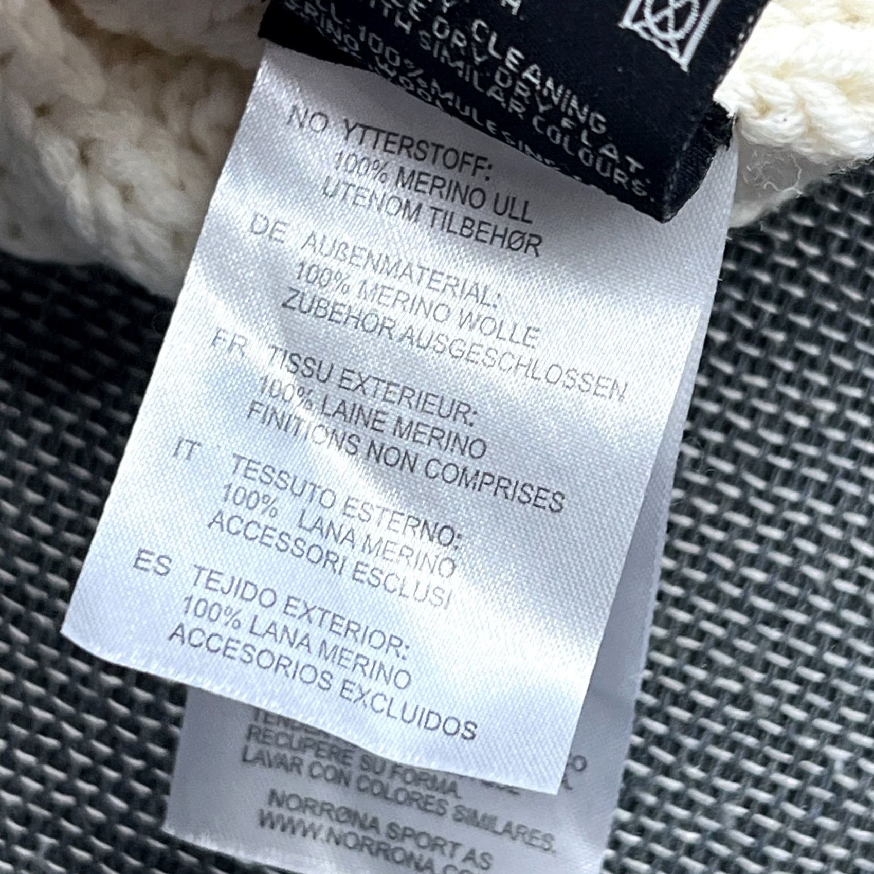 Vintage Norrona /29 Cable Knit Beanie Beanie Hat One Size 100% Merino Wool White Thermal Unisex Adults Beanie Wool Thermal White Mens Womens Size ONE SIZE - 4 Thumbnail