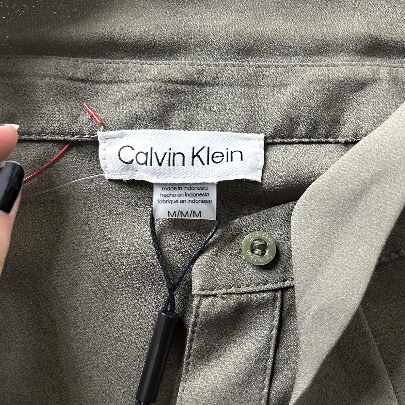 Calvin Klein Calvin Klein Blouse Womens Medium Green Pleated V Neck Tie Neck Long Sleeve Top Size M / US 6-8 / IT 42-44 - 2 Thumbnail