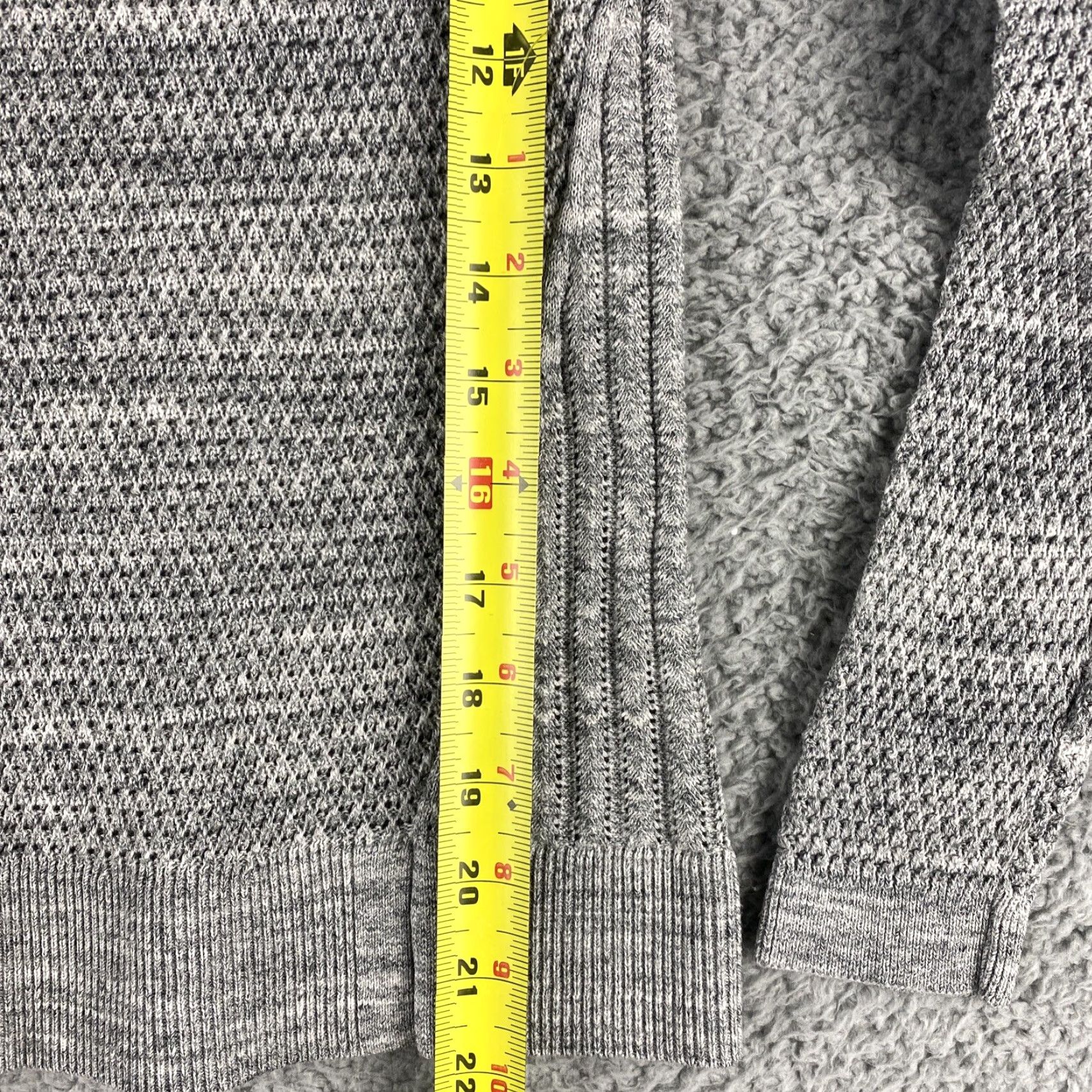 Ann Taylor Ann Taylor Loft Women’s XS Sweater Gray Knit Soft Long Sleeves / 39-24 Size XS / US 0-2 / IT 36-38 - 7 Thumbnail