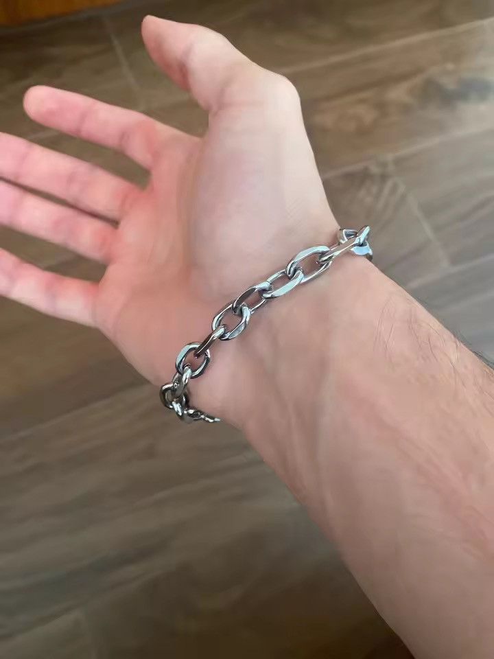 Japanese Brand 9 mm + 18 cm Punk Heavy Beveled Cable Chain Bracelet Size ONE SIZE - 3 Thumbnail