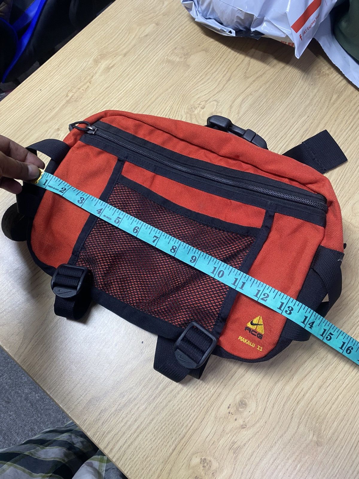 Nike Vintage Nike ACG Waist Bag /porch Bag Red Navy Mesh Pocket Size ONE SIZE - 5 Thumbnail