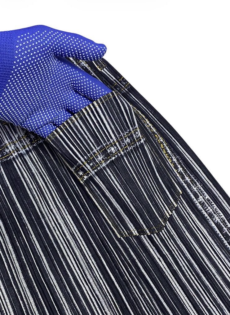 Pleats Please Issey Miyake Pleats Please Denim Patterned Pleated Midi Skirt Size 30" / US 8 / IT 44 - 8 Thumbnail