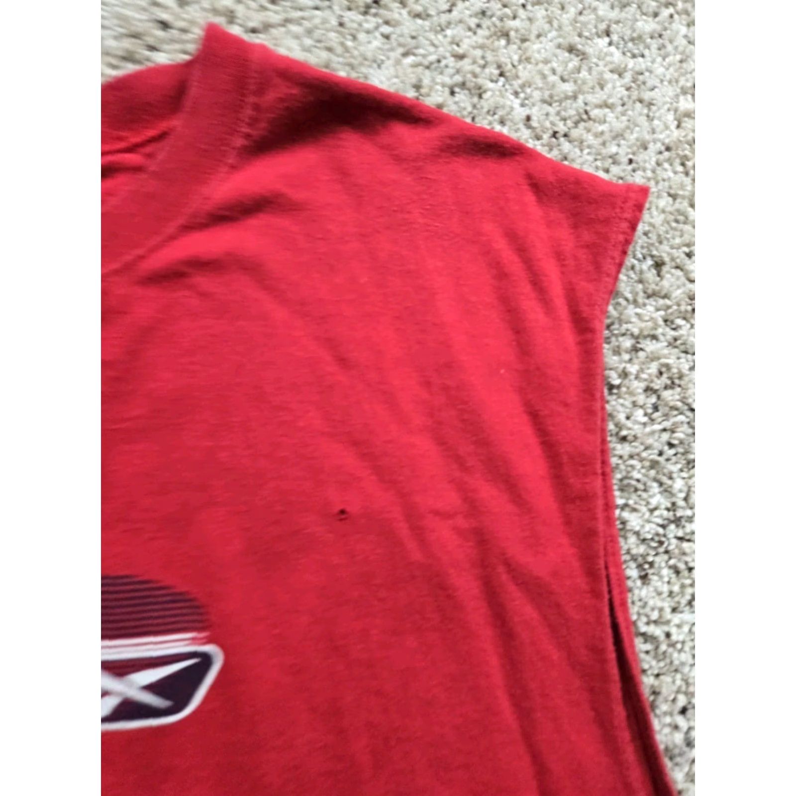 Reebok VINTAGE Reebok Tank Top Shirt XL Mens Red Sleeveless Graphic Training Y2K Shirt Size US XL / EU 56 / 4 - 5 Thumbnail