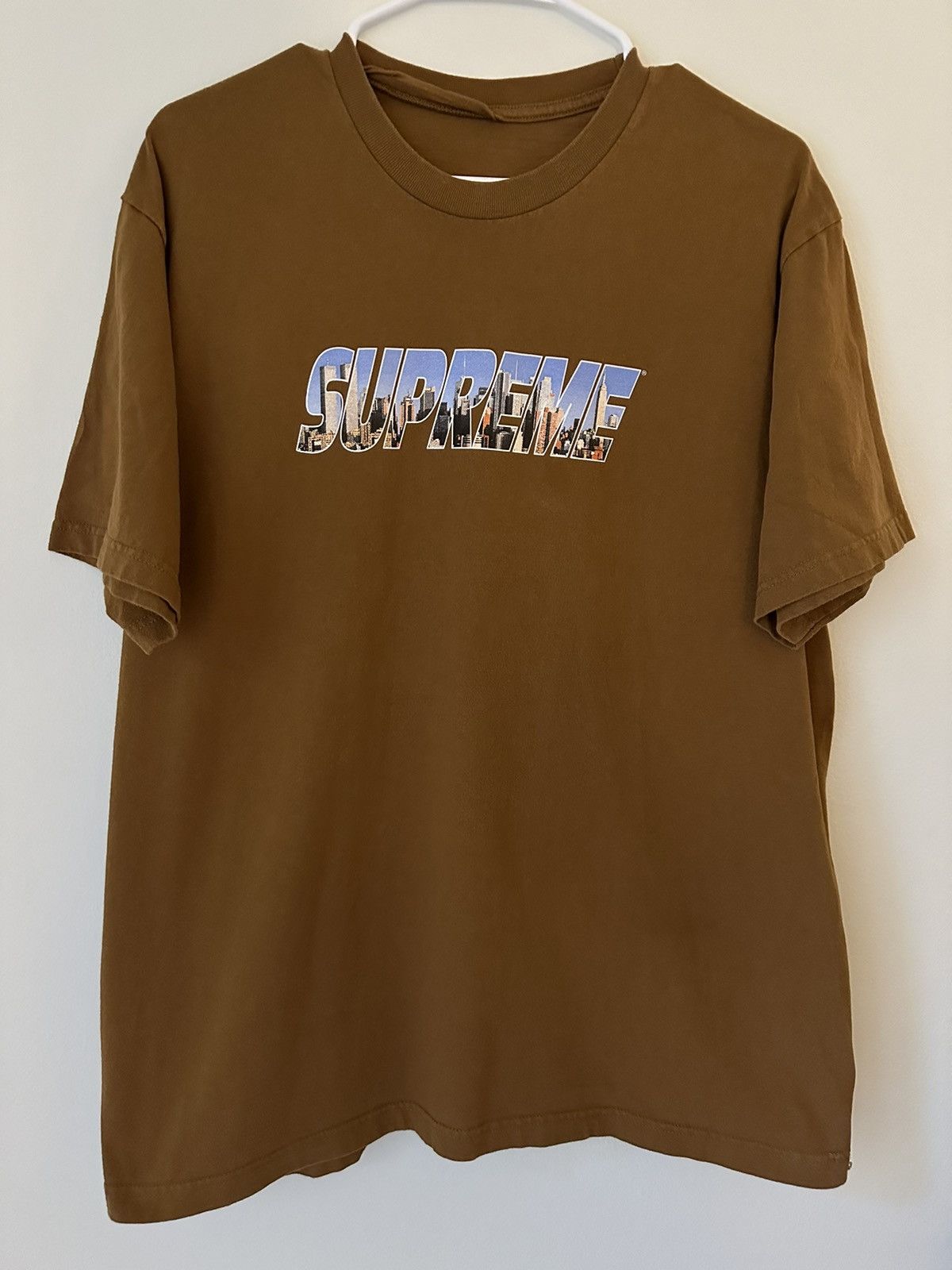 Supreme Supreme Gotham Tee Size US L / EU 52-54 / 3 - 1 Thumbnail