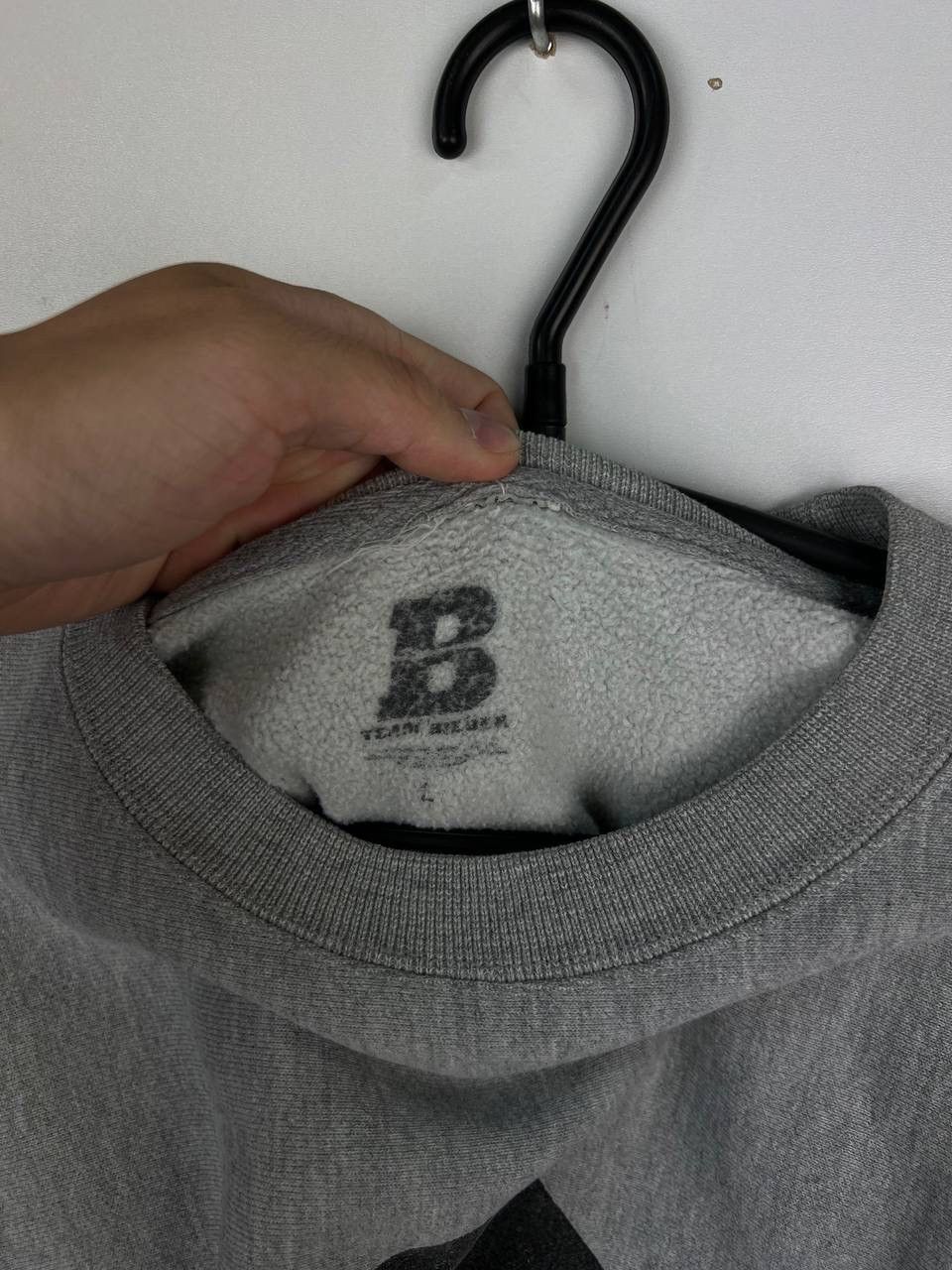 Champion Champion Justin Bieber Tour vintage sweatshirt size L Size US L / EU 52-54 / 3 - 5 Thumbnail
