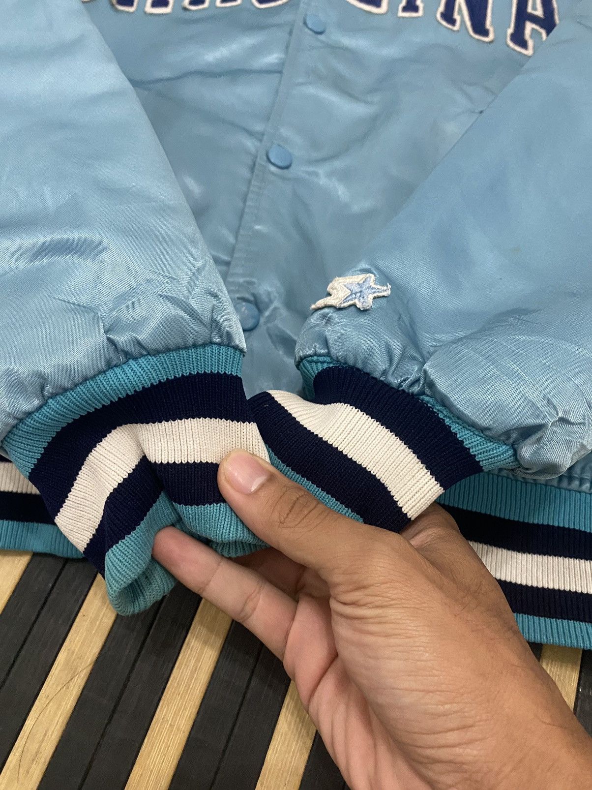 Starter VTG UNC North Carolina Tar Heels Satin Bomber Jacket Size US L / EU 52-54 / 3 - 7 Thumbnail