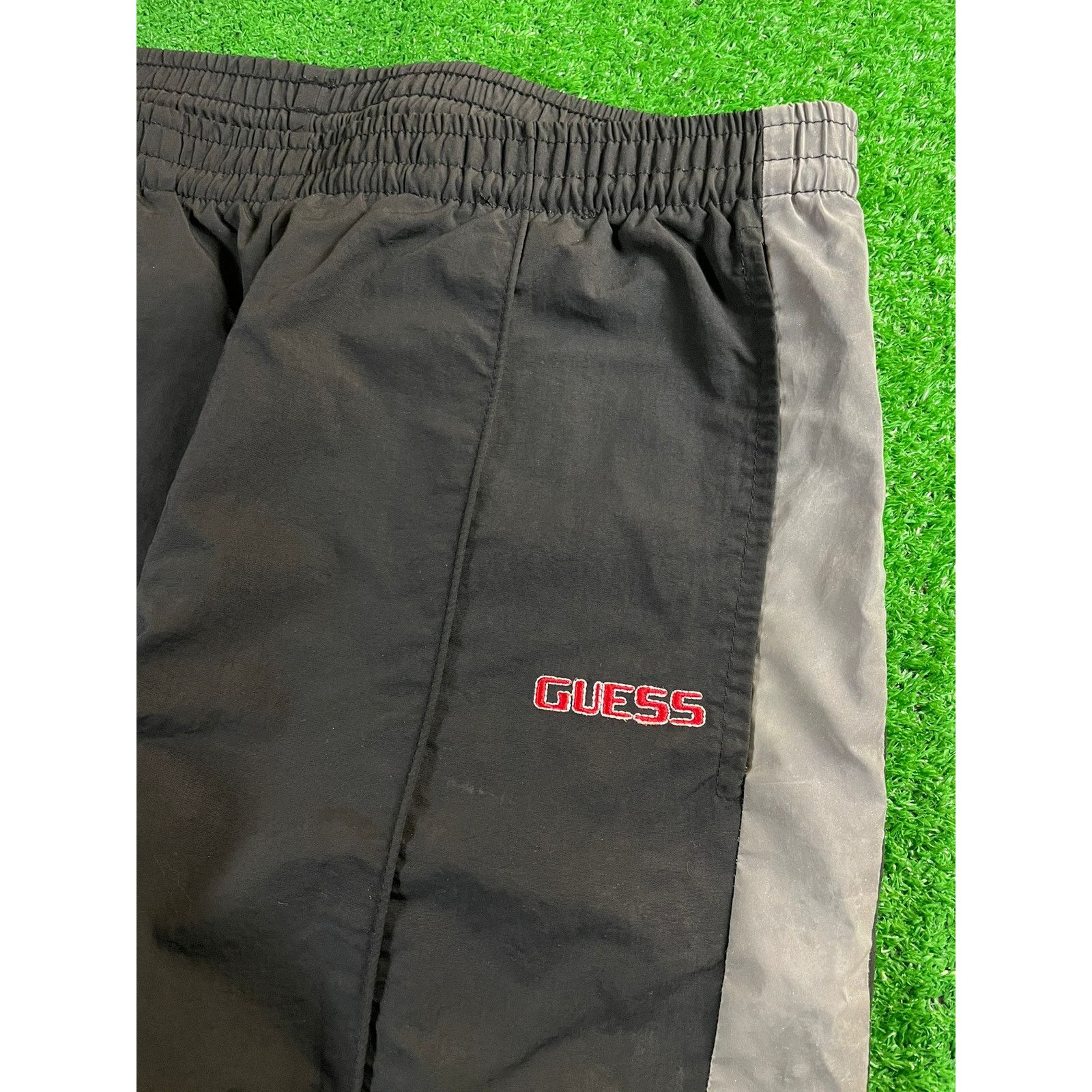 Guess × Round Two × Vintage Round Two x Guess Vintage Style 3M Large 32 Black Joggers Size US 32 / EU 48 - 4 Thumbnail