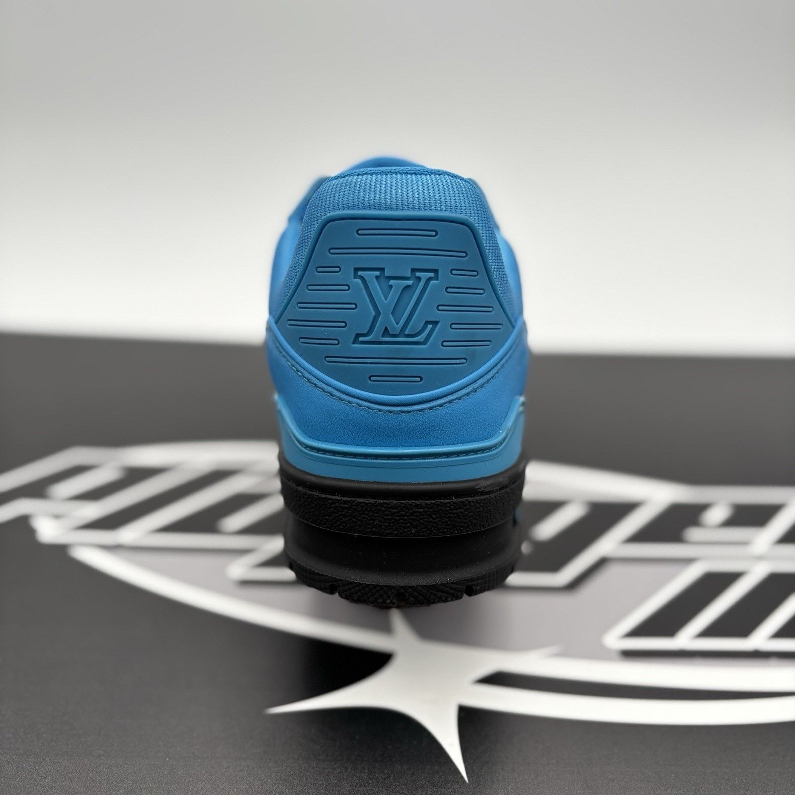 Louis Vuitton Louis Vuitton Virgil Abloh Trainer 'Blue Black' | Worn 1-3x Size US 8 / EU 41 - 3 Thumbnail