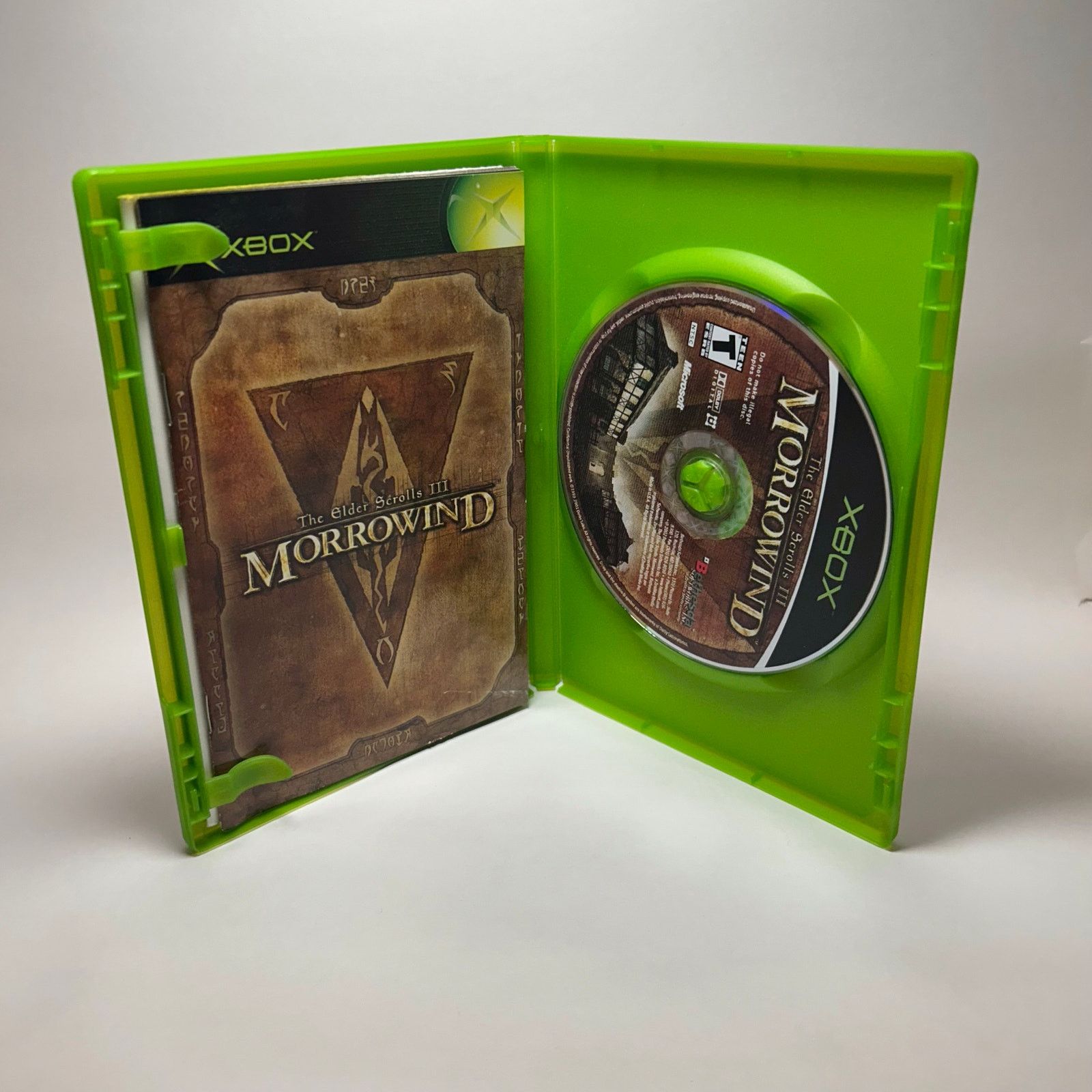 Microsoft The Elder Scrolls III: Morrowind - CIB - Xbox Size 26 - 2 Thumbnail