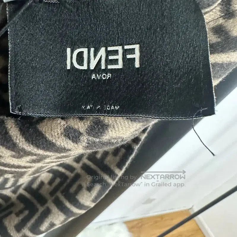 Fendi Fendi Black Wool Women's Jacket . Size M / US 6-8 / IT 42-44 - 3 Thumbnail