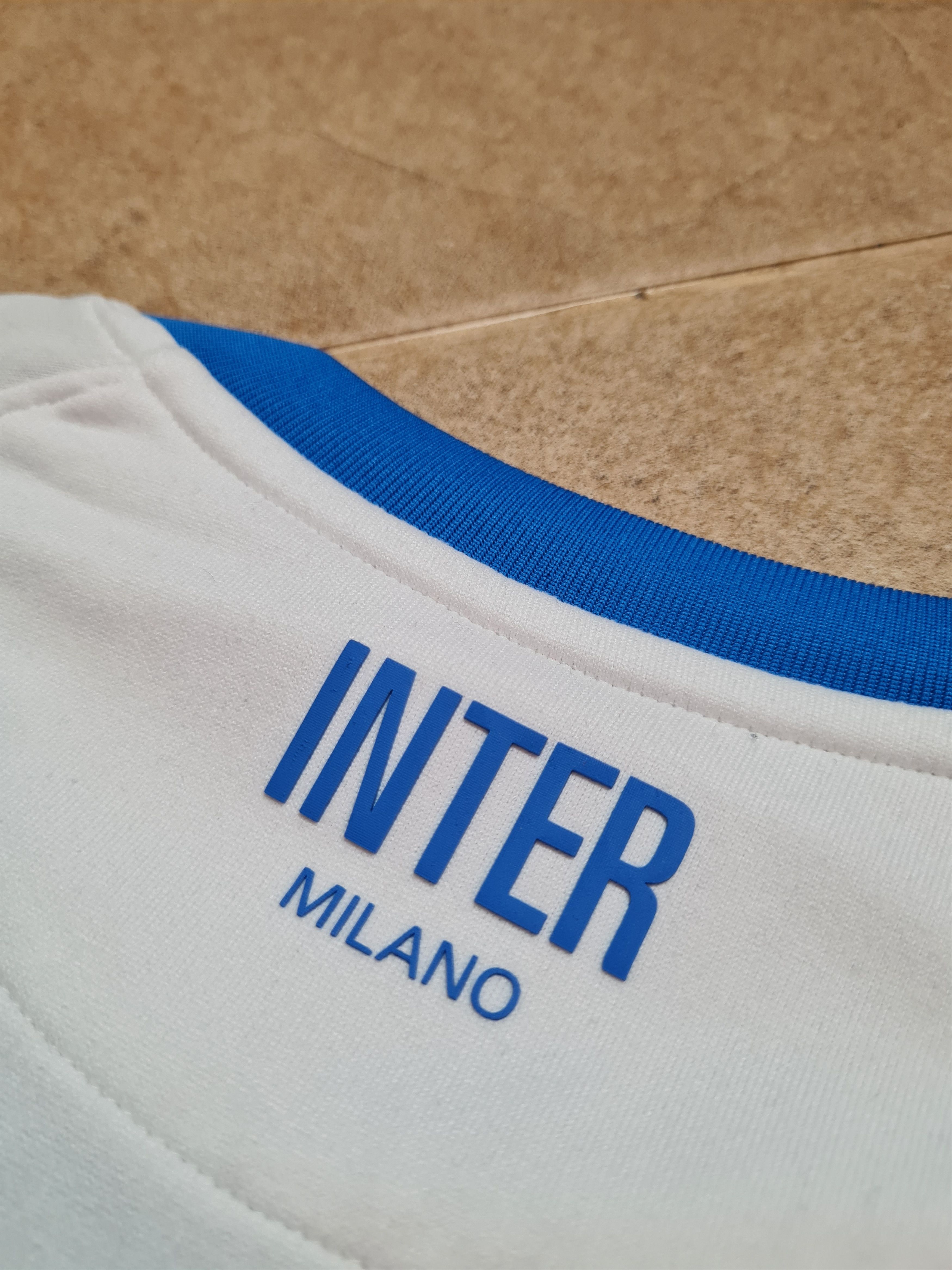 Nike Jersey Nike Inter 21-22 Lifestyle Shirt Leaked Would Have Size S / US 4 / IT 40 - 15 Thumbnail