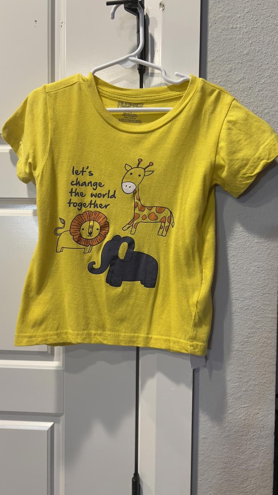 Other Alex & Jack Kids' Graphic Tee - Let's Change the World Size ONE SIZE - 1 Thumbnail