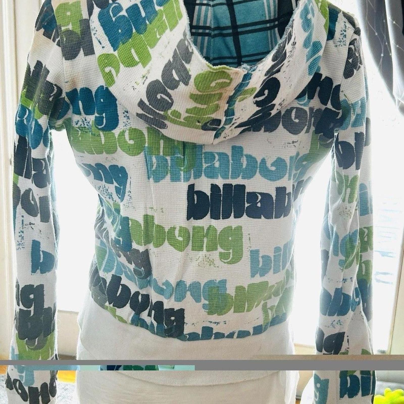 Billabong Slight staining on back left shoulder-see picture Size S / US 4 / IT 40 - 8 Thumbnail