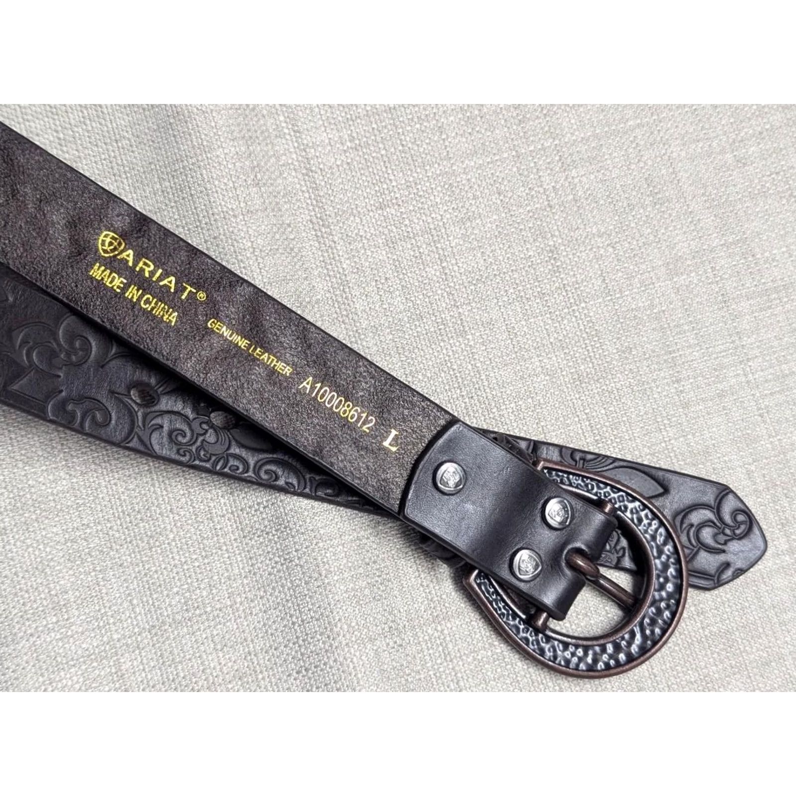 Ariat VINTAGE Ariat belt Western Belt 38 dark brown TOOLED buckle Y2K fleur de lis Men Adults 38 Leather Studded Size 38 - 4 Thumbnail
