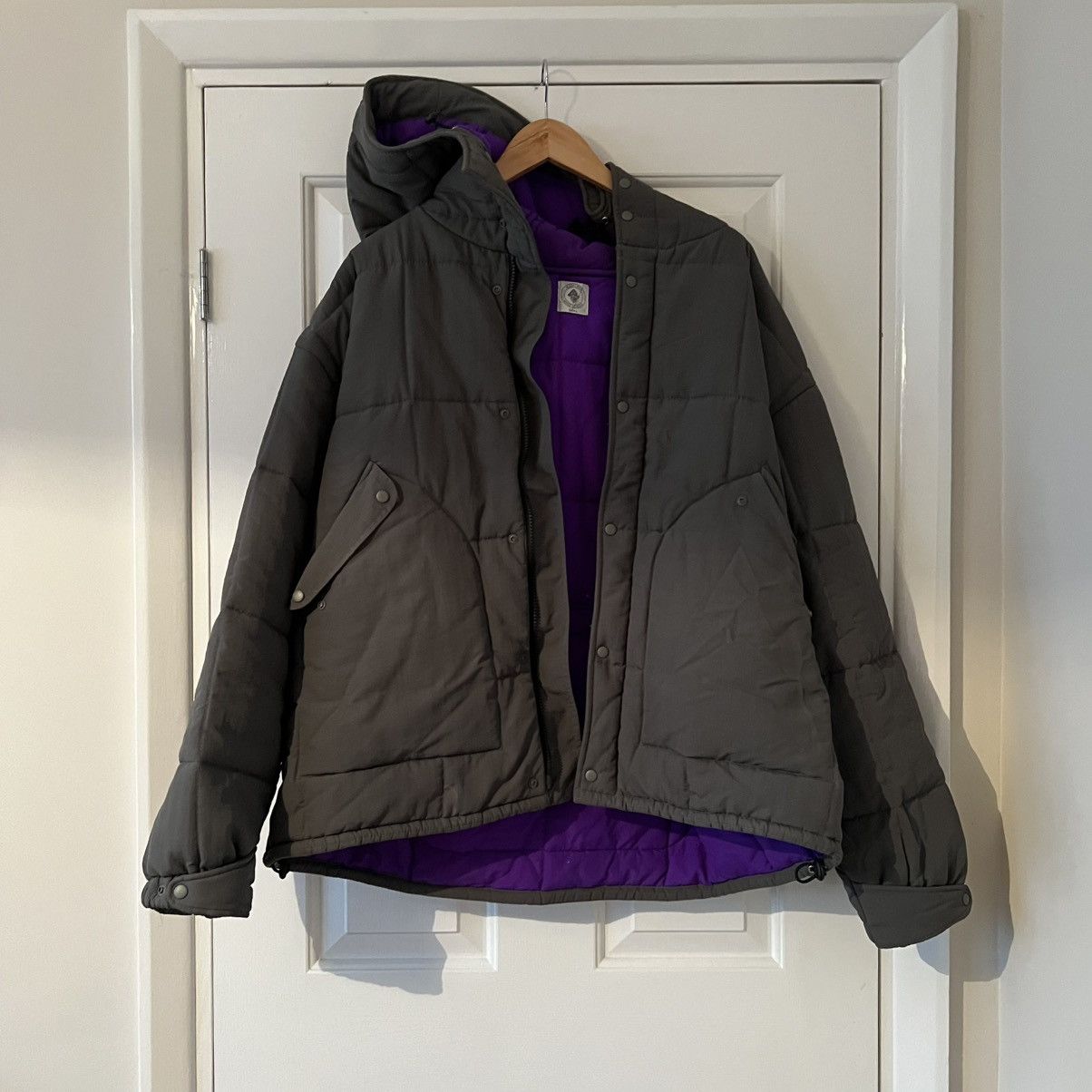 18 East 18 East Essex Padded Parka - L - Grey / Purple Size US L / EU 52-54 / 3 - 1 Thumbnail
