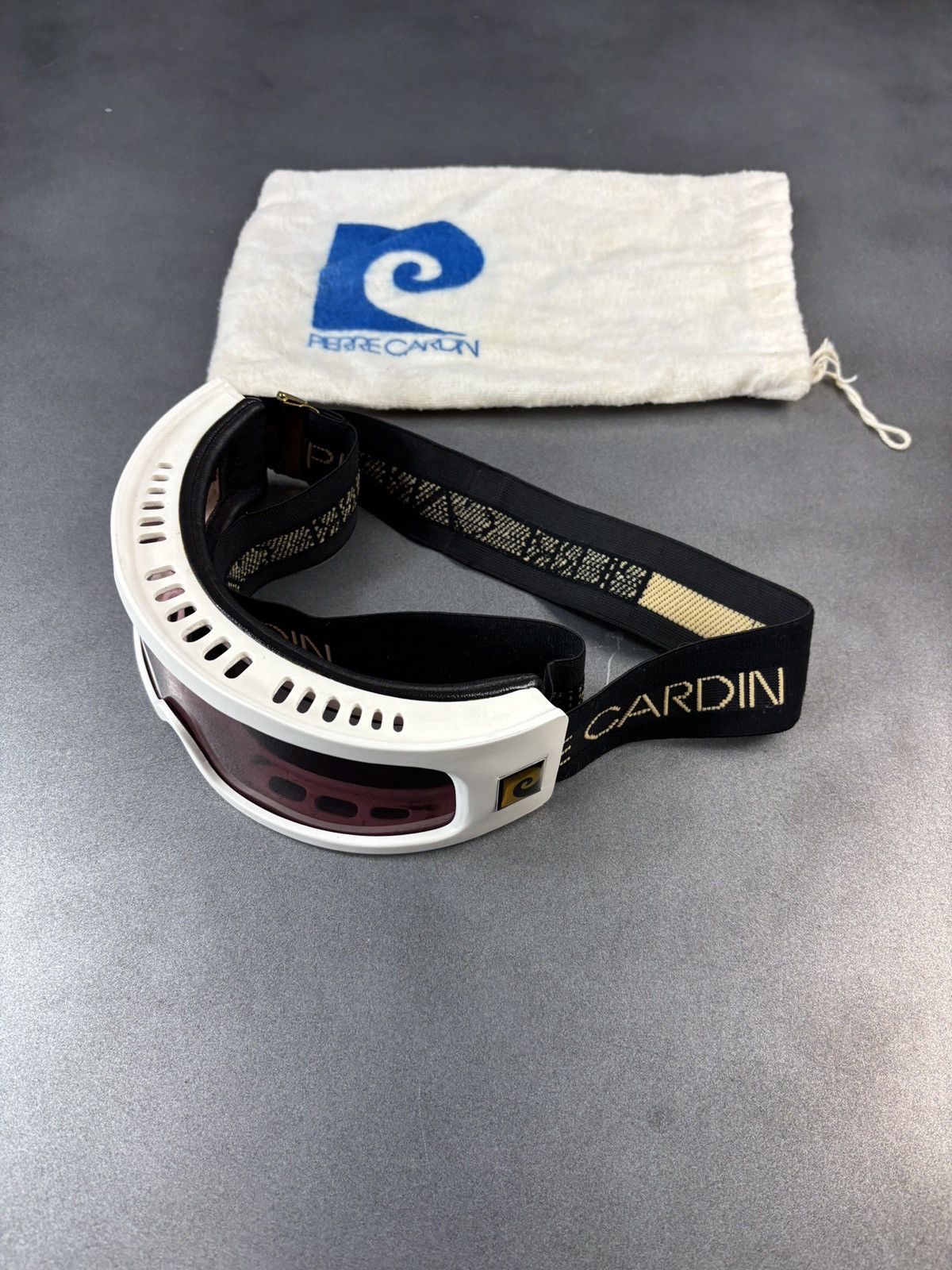 Pierre Cardin × Vintage Vintage Pierre Cardin Goggles 30/7 James Bond 1970s 1980s Size ONE SIZE - 19 Thumbnail