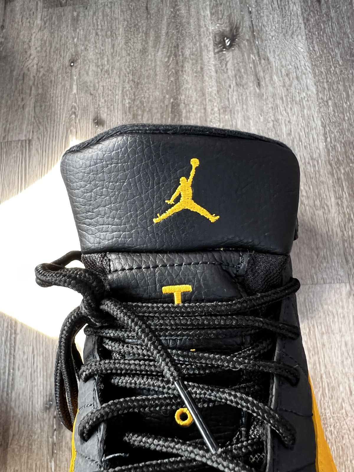 Jordan Brand Air Jordan 12 Retro “Black University Gold” (GS) *PRE-OWNED* Size US 6.5 / EU 39-40 - 7 Thumbnail