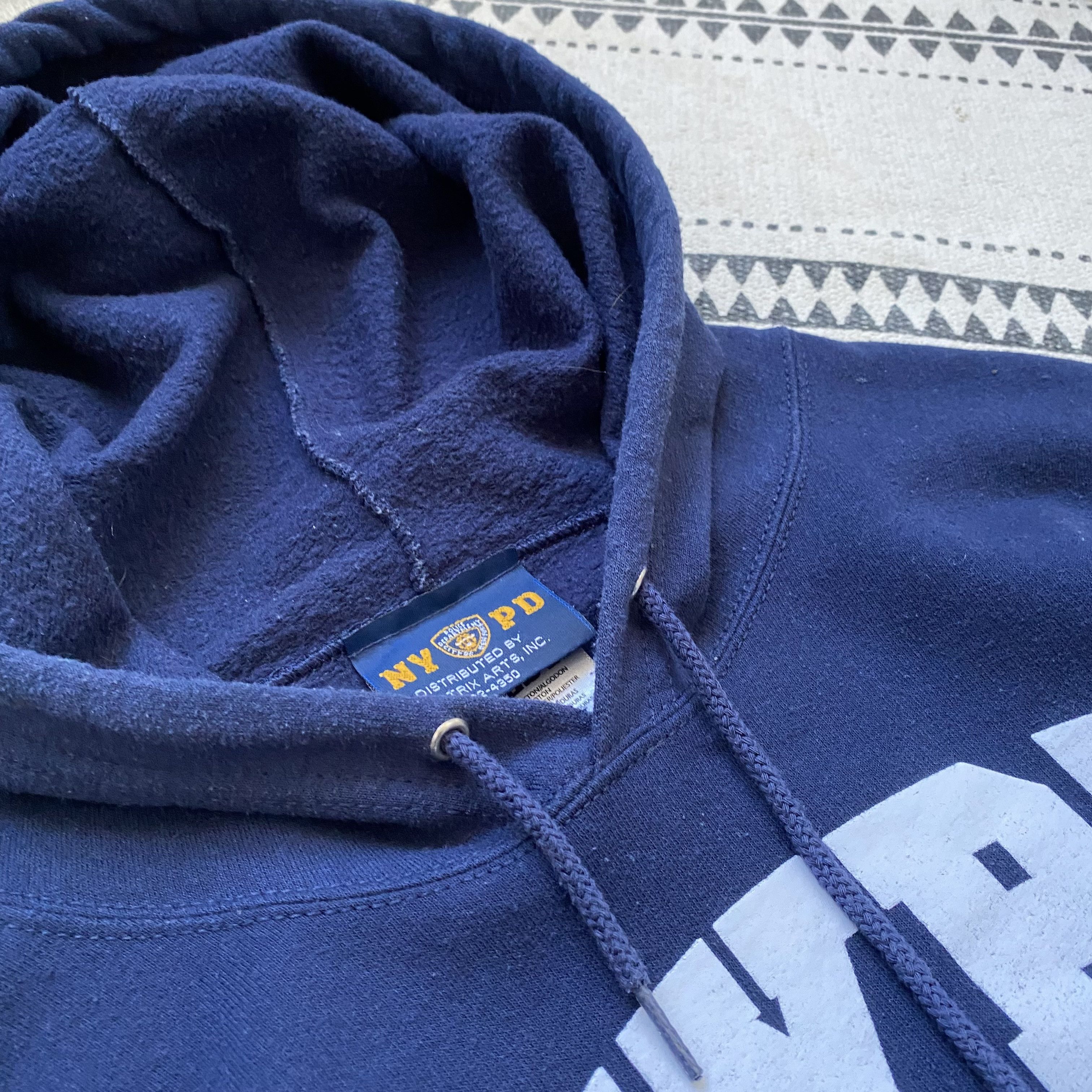 Hanes 🚔 Vintage 90s NYPD hoodie USA New York police official merh Size US M / EU 48-50 / 2 - 6 Thumbnail