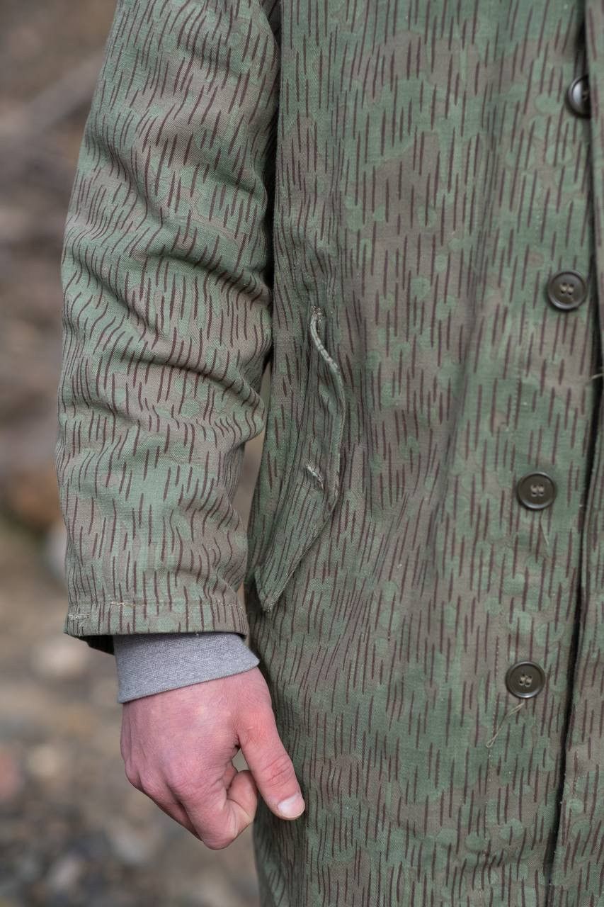 Japanese Brand Vintage Czech M60 Rain Camo Field Coat — 1964 | Sz 2B (M/L) Size US L / EU 52-54 / 3 - 5 Thumbnail