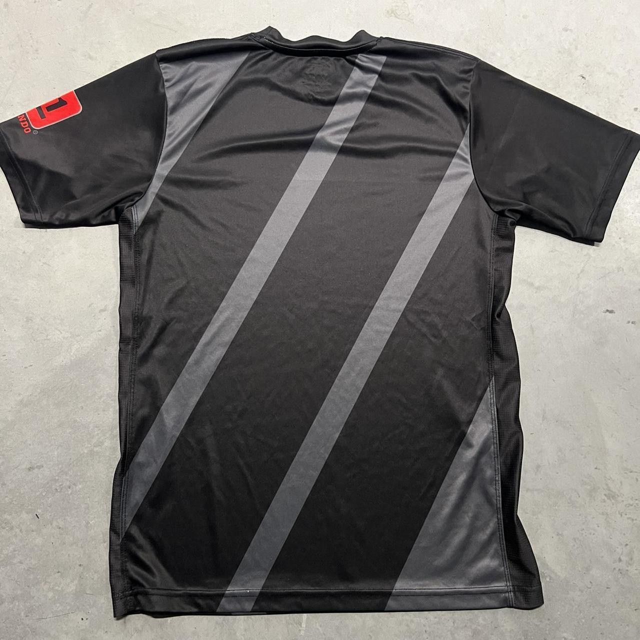 Vintage Vintage Y2K/2000s All Black Nice Essential Soccer Jersey Size US S / EU 44-46 / 1 - 3 Thumbnail