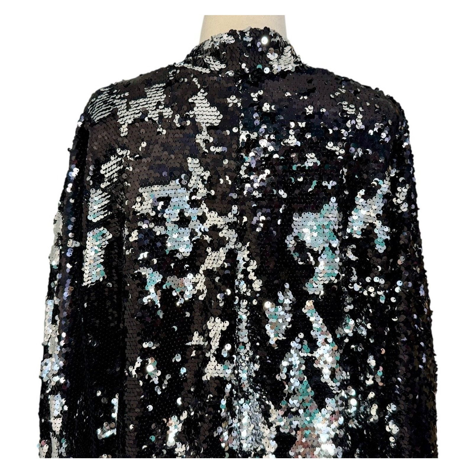MINKPINK MINKPINK Great Escape Sequin Cape Jacket Oversized Sz XS/S Size S / US 4 / IT 40 - 9 Thumbnail