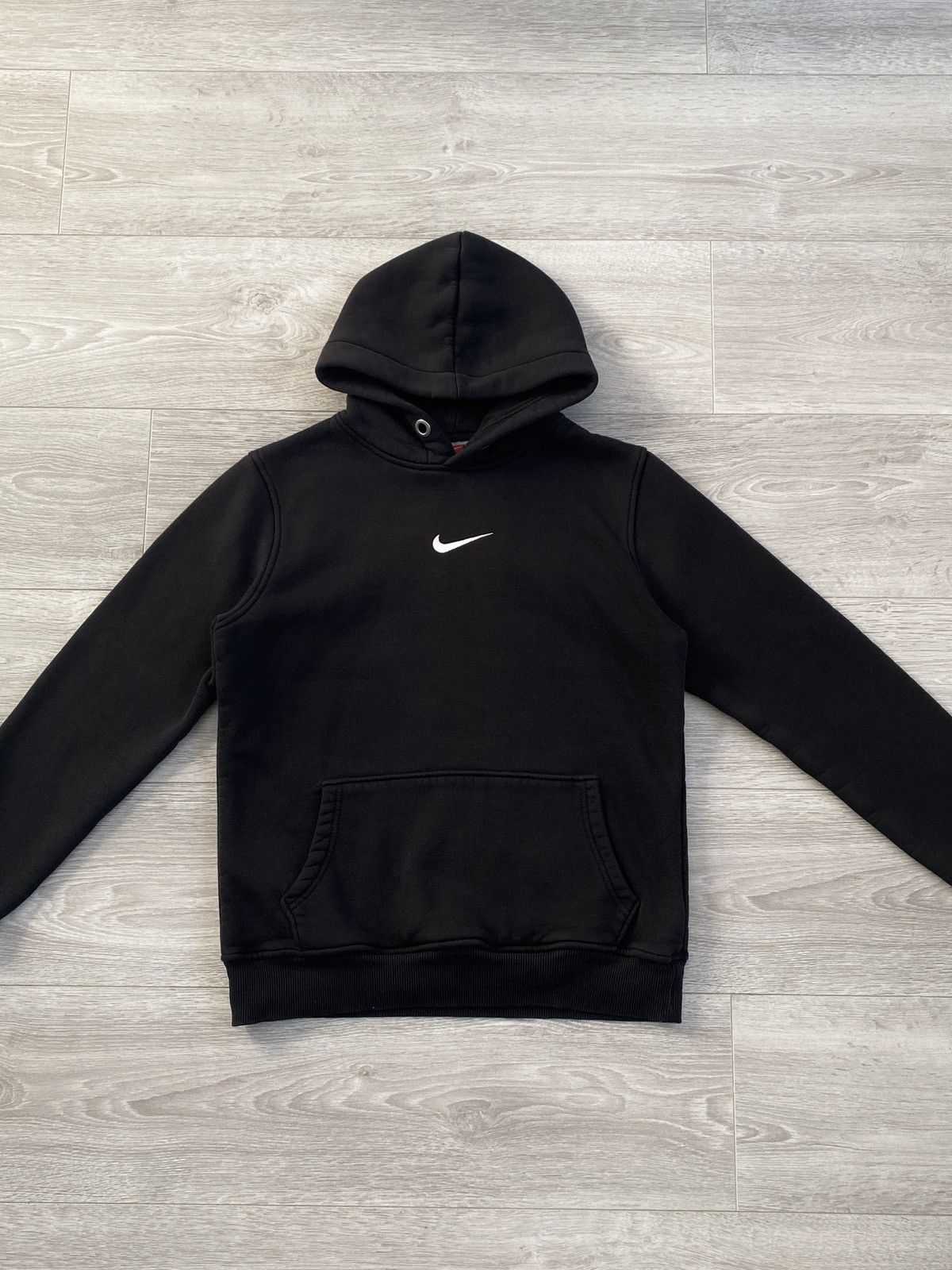Nike Bootleg Vintage Black Nike Center Swoosh Hoodie Sweatshirt S Size US S / EU 44-46 / 1 - 2 Thumbnail