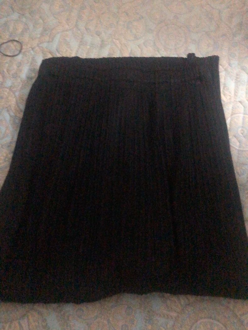 Issey Miyake issey miyake size:2 Black skirt 2506-Nextarrow Size 42" / US 20 - 3 Thumbnail