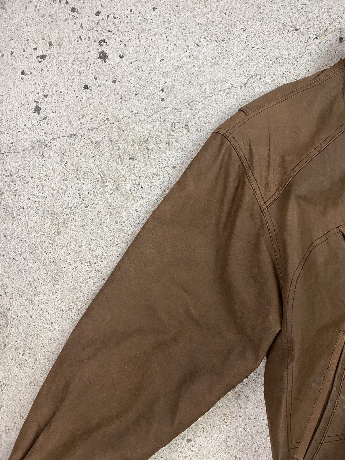 Vintage Vintage leather jacket avant garde archive oversized Size US XL / EU 56 / 4 - 5 Thumbnail