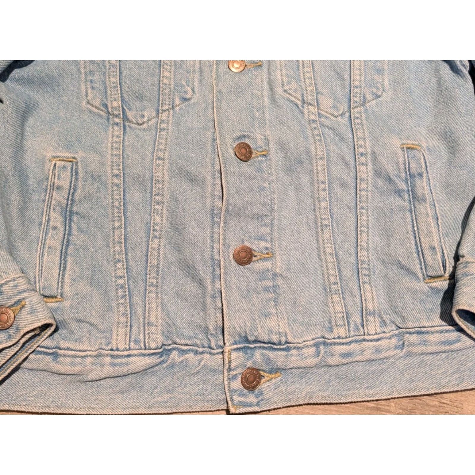 Levi's Levi's Ex-Boyfriend Trucker Jacket Womens Small Blue Distressed Denim Casual Biker Size S / US 4 / IT 40 - 3 Thumbnail