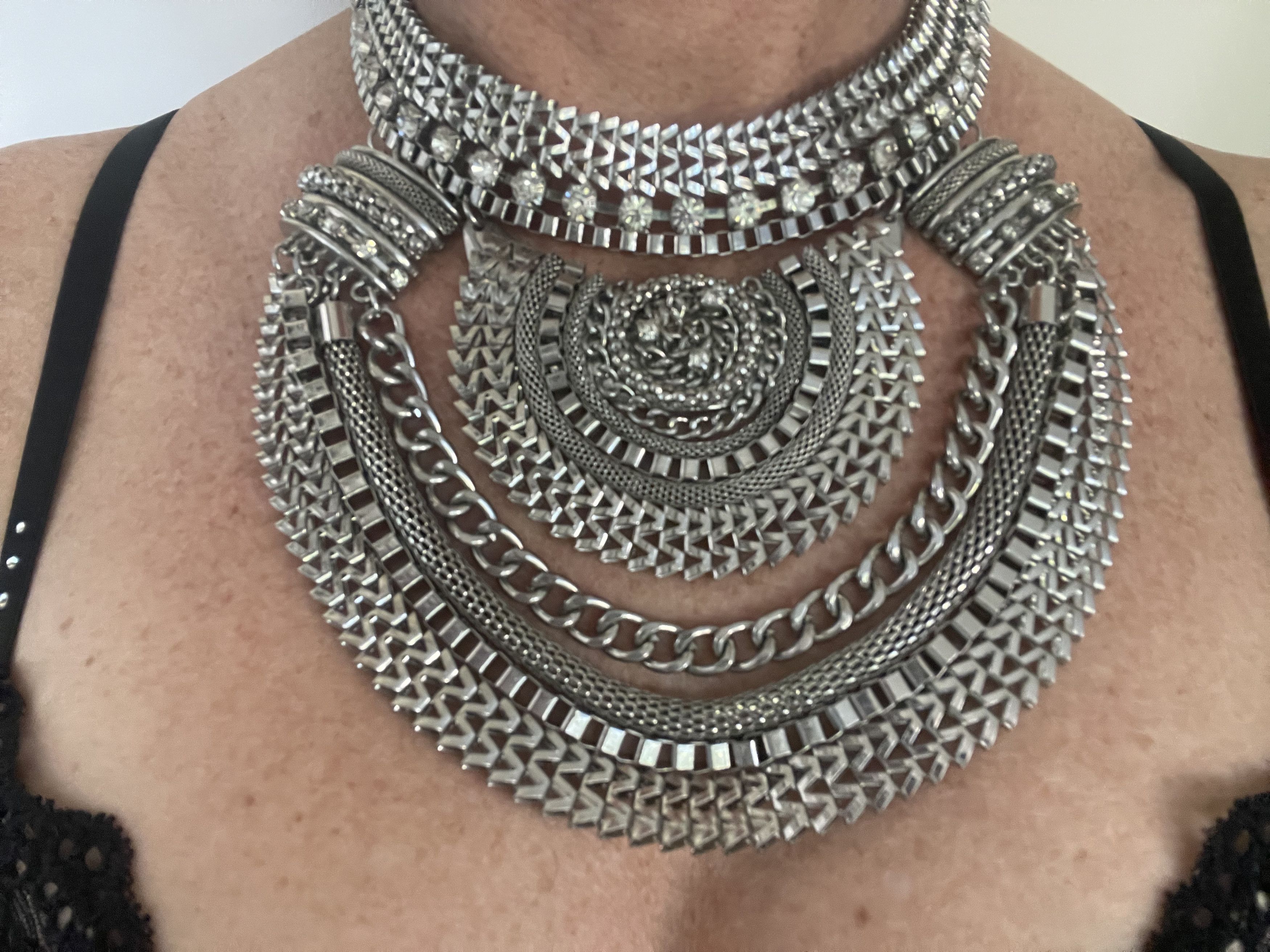 Other Happiness Boutique Discontinued Statement Necklace Size ONE SIZE - 9 Thumbnail