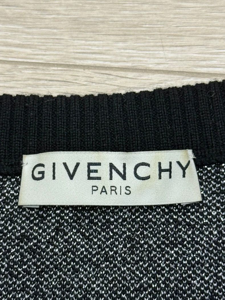 Givenchy Givenchy Starry Sky Gradient Sweater 2506-Nextarrow Size US XS / EU 42 / 0 - 4 Thumbnail