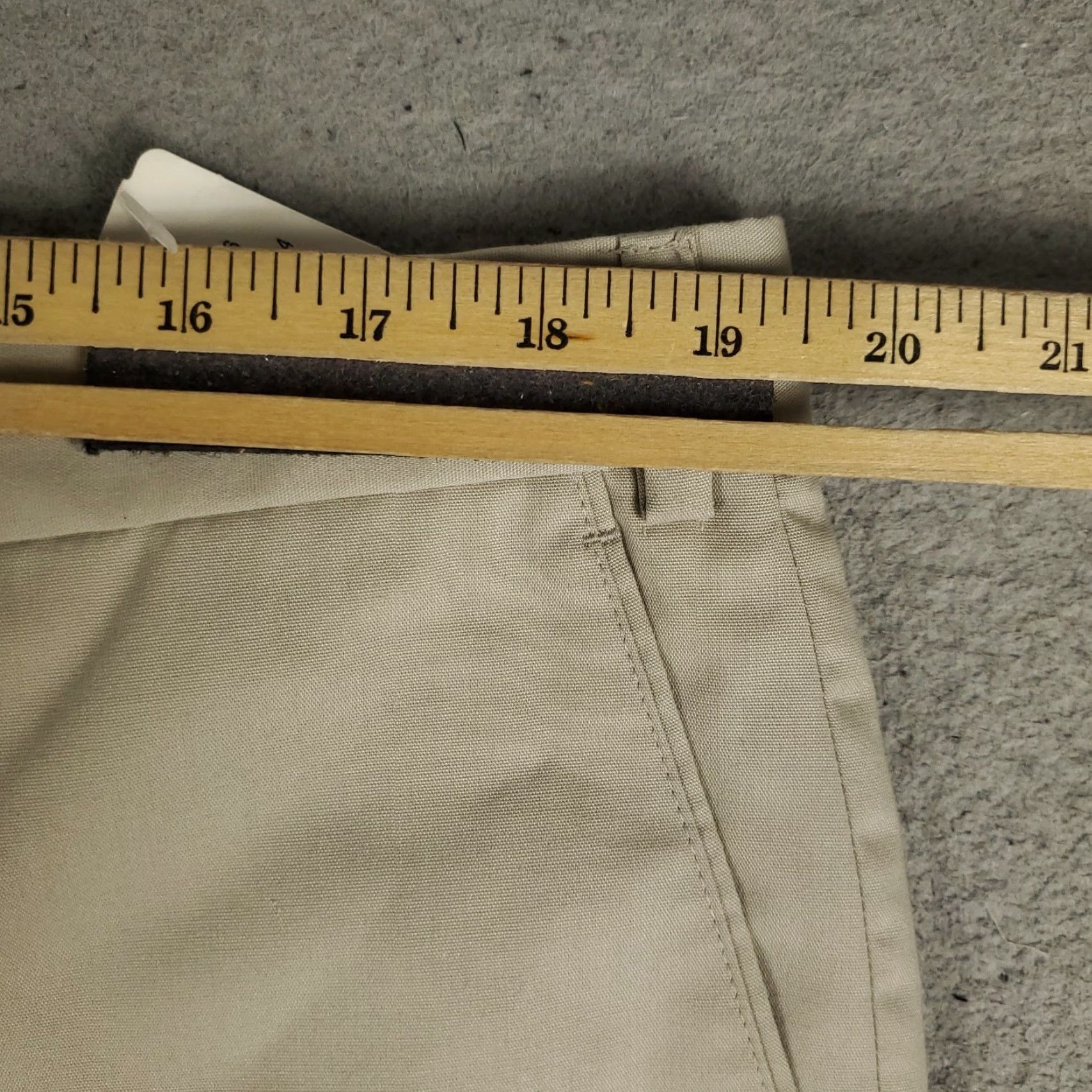 Brooks Brothers Brooks Brothers Pants Mens 40x33 Beige Stretch Flat Front Dress Relaxed Straight Pants Regular Beige Classic American Preppy Mens Size US 40 / EU 56 - 3 Thumbnail