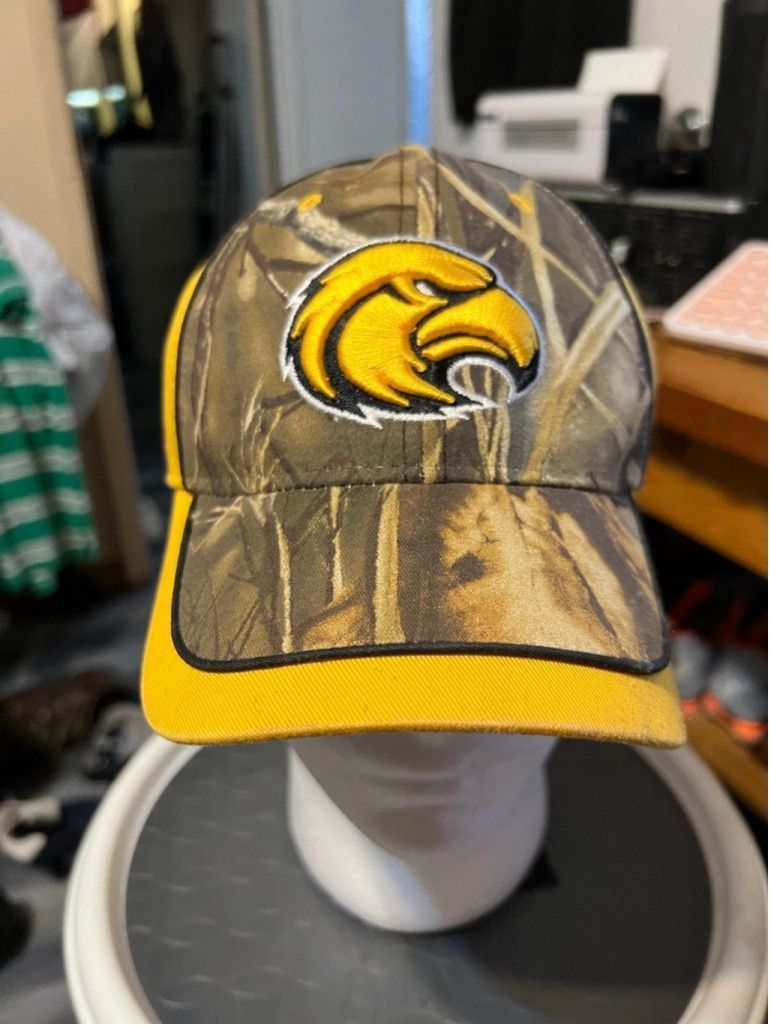 The Game Men's The Game USM Golden Eagles Camo Yellow Baseball Cap Size ONE SIZE - 1 Thumbnail