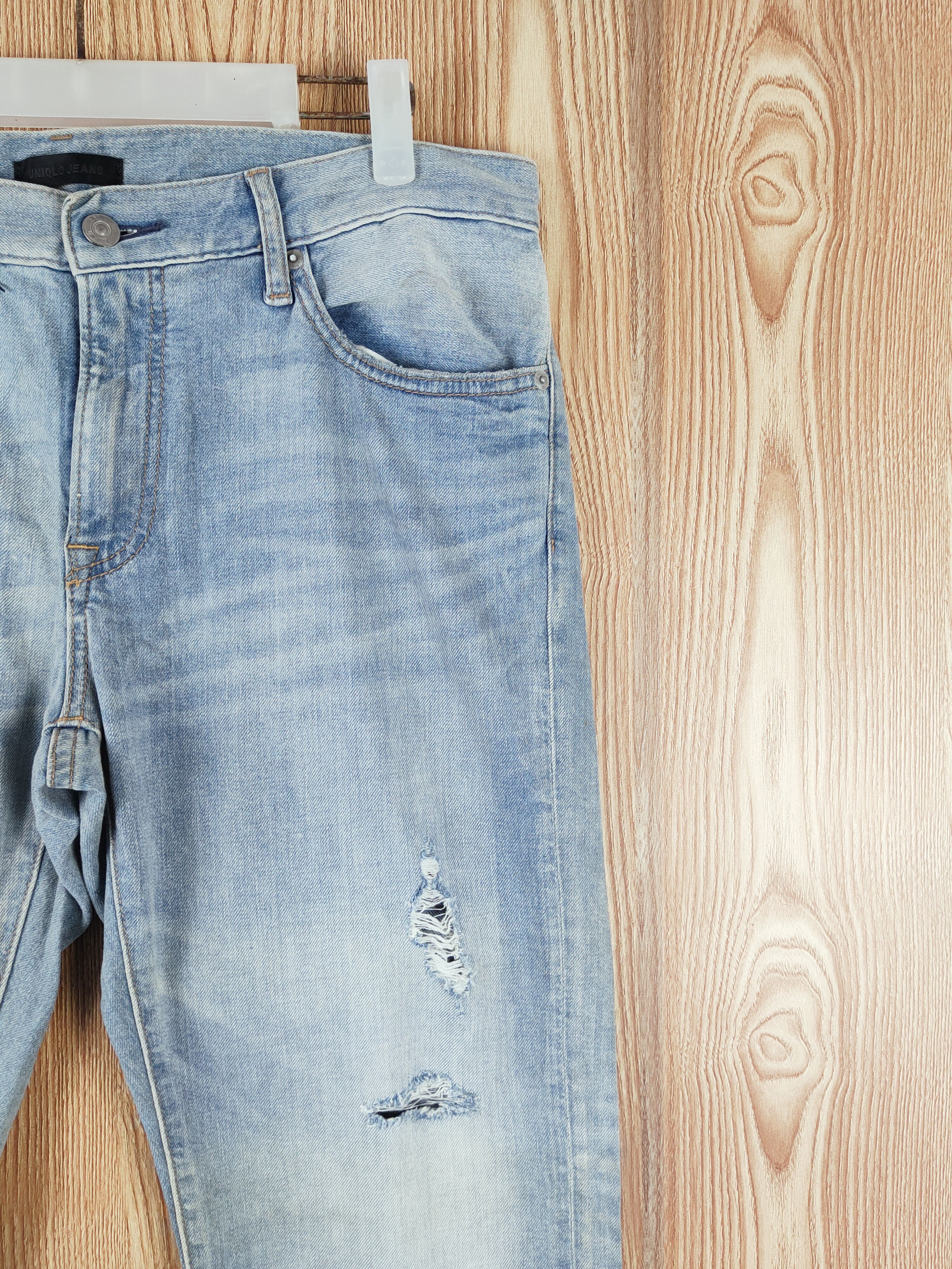 Japanese Brand Uniqlo Blue Faded Distressed Ripped Jeans #S2765 Size US 33 - 5 Thumbnail