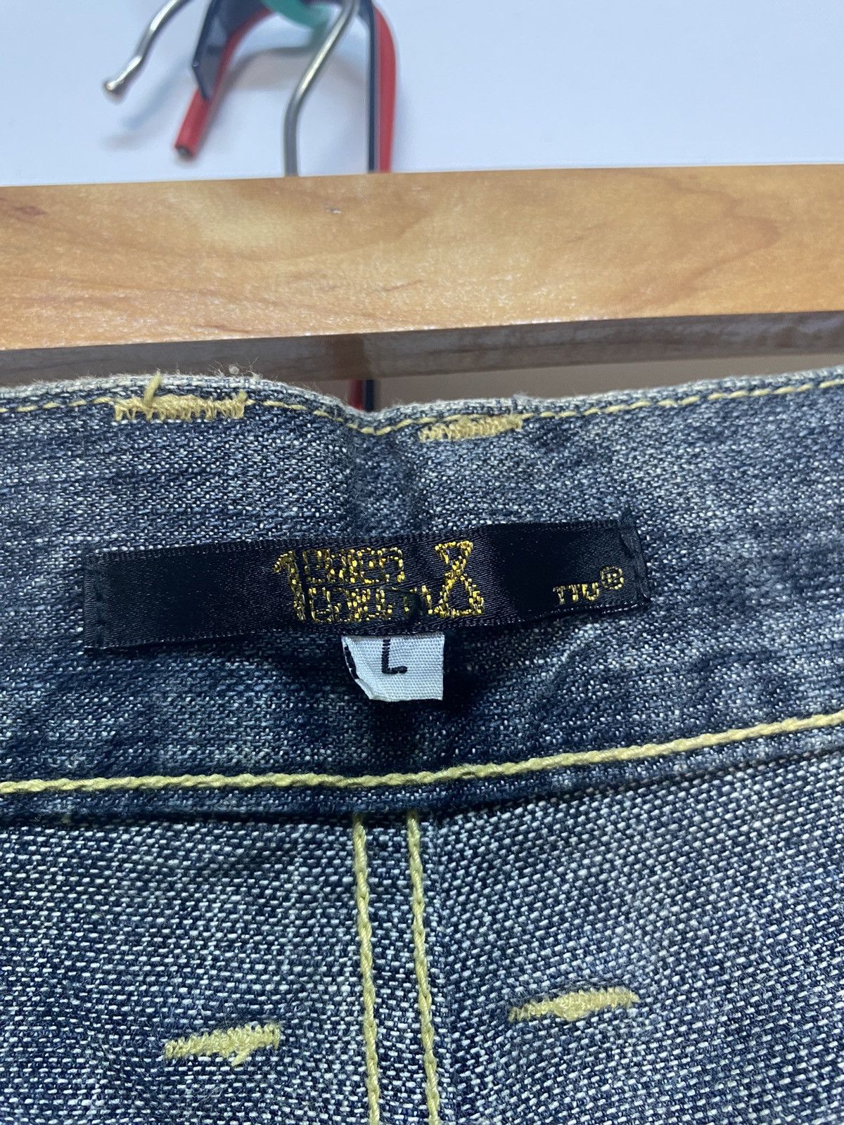 Japanese Brand Japanese Brand TTU Distressed Denim Jeans Size US 34 / EU 50 - 12 Thumbnail