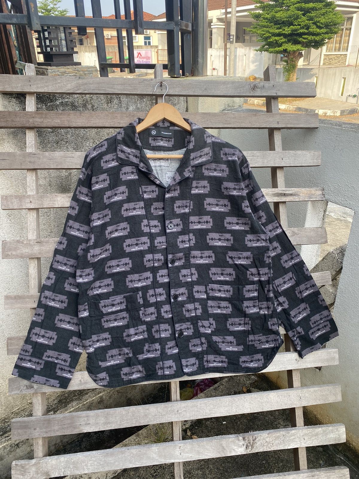 GU × Undercover 🔥 Rare 🔥 GU x Undercover Shirt Button Ups AOP Size US M / EU 48-50 / 2 - 3 Thumbnail
