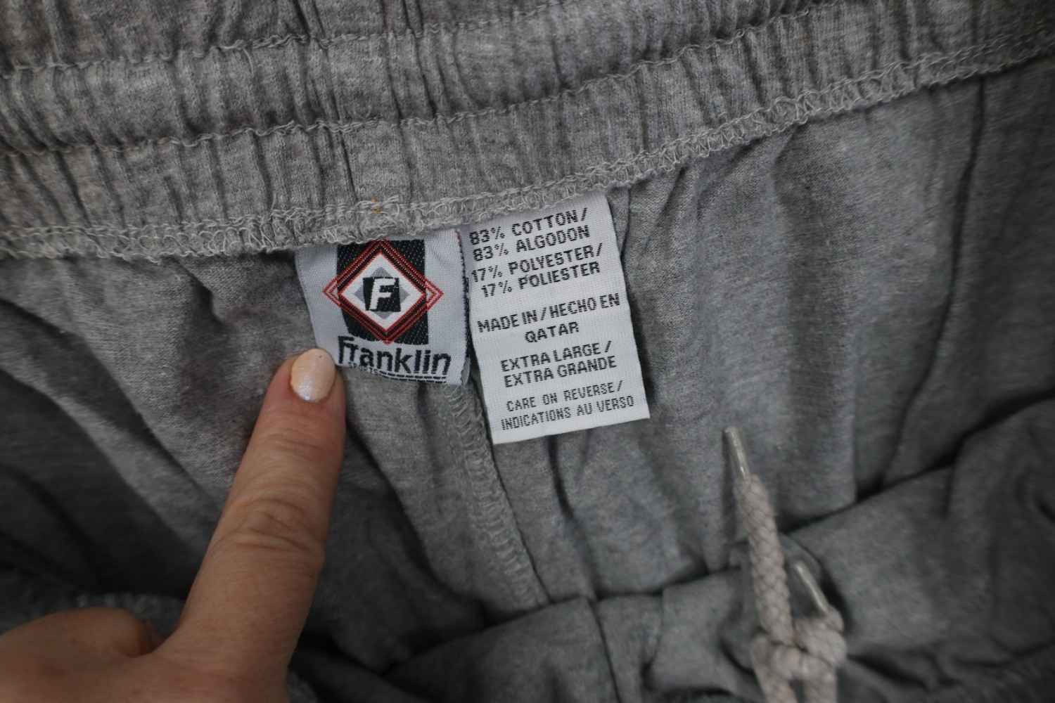Vintage Vintage 90s Streetwear Above Knee Shorts Heather Gray Size US 36 / EU 52 - 4 Thumbnail