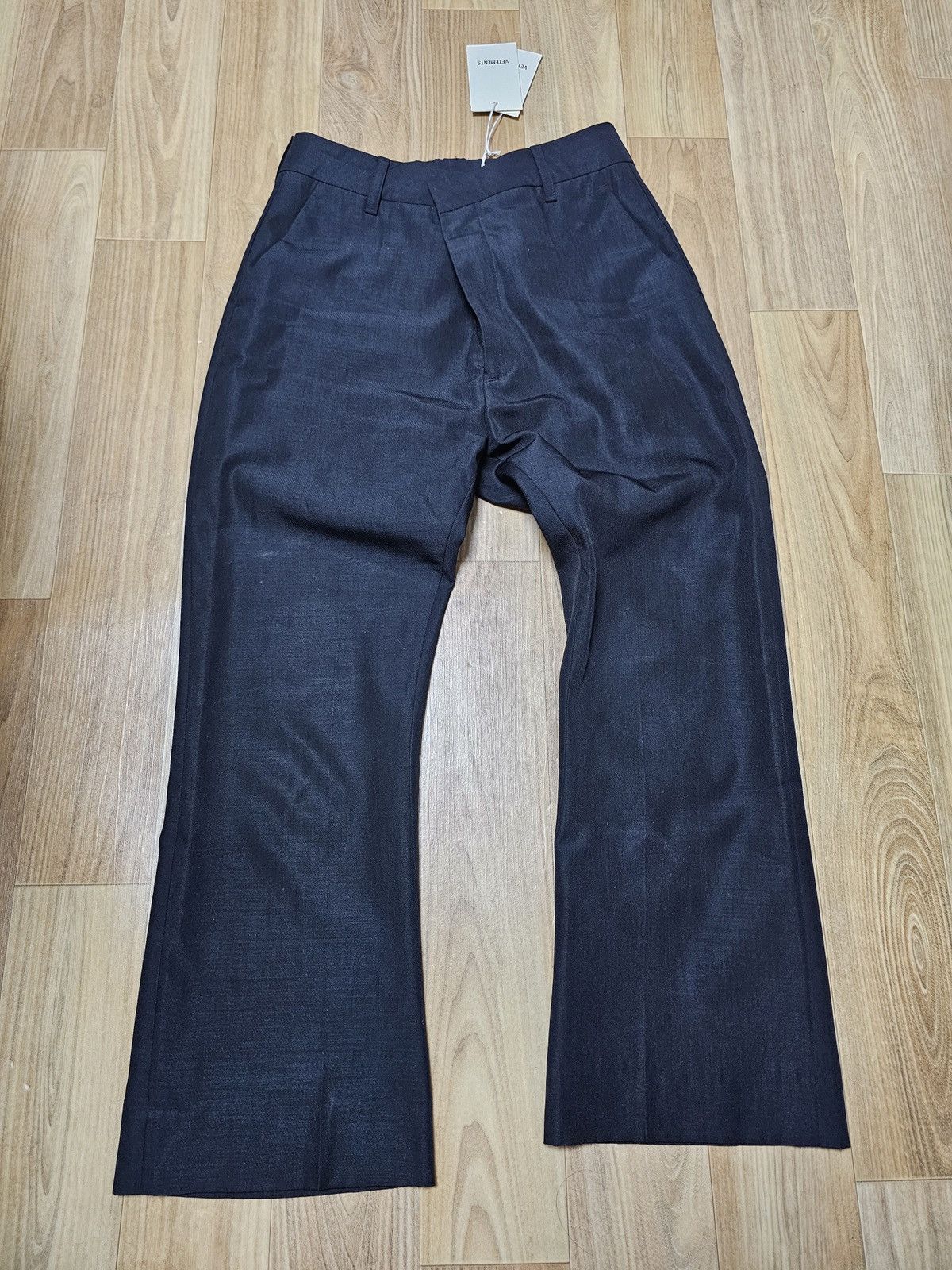 image of S Vetements Flared Cropped Pants in Black, Men's (Size 27)