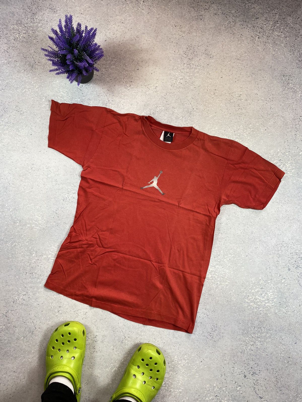 Jordan Brand × Nike × Vintage Vintage Jordan Brand Men’s Red T-Shirt With Big Logo Size US XL / EU 56 / 4 - 1 Thumbnail